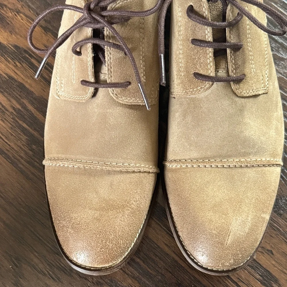 Clarks 1825 Collection Exton Cap LaceUp Oxfords Taupe Suede, Men Sz 11, Like New